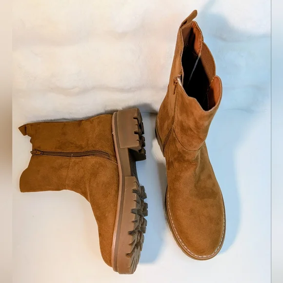 ✨ Burkleef Cognac Ankle Boots – Size 10 (New in Box) ✨ - Picture 2 of 7